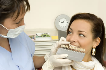 Ästhetische Zahnheilkunde beim Zahnarzt in München Schwabing